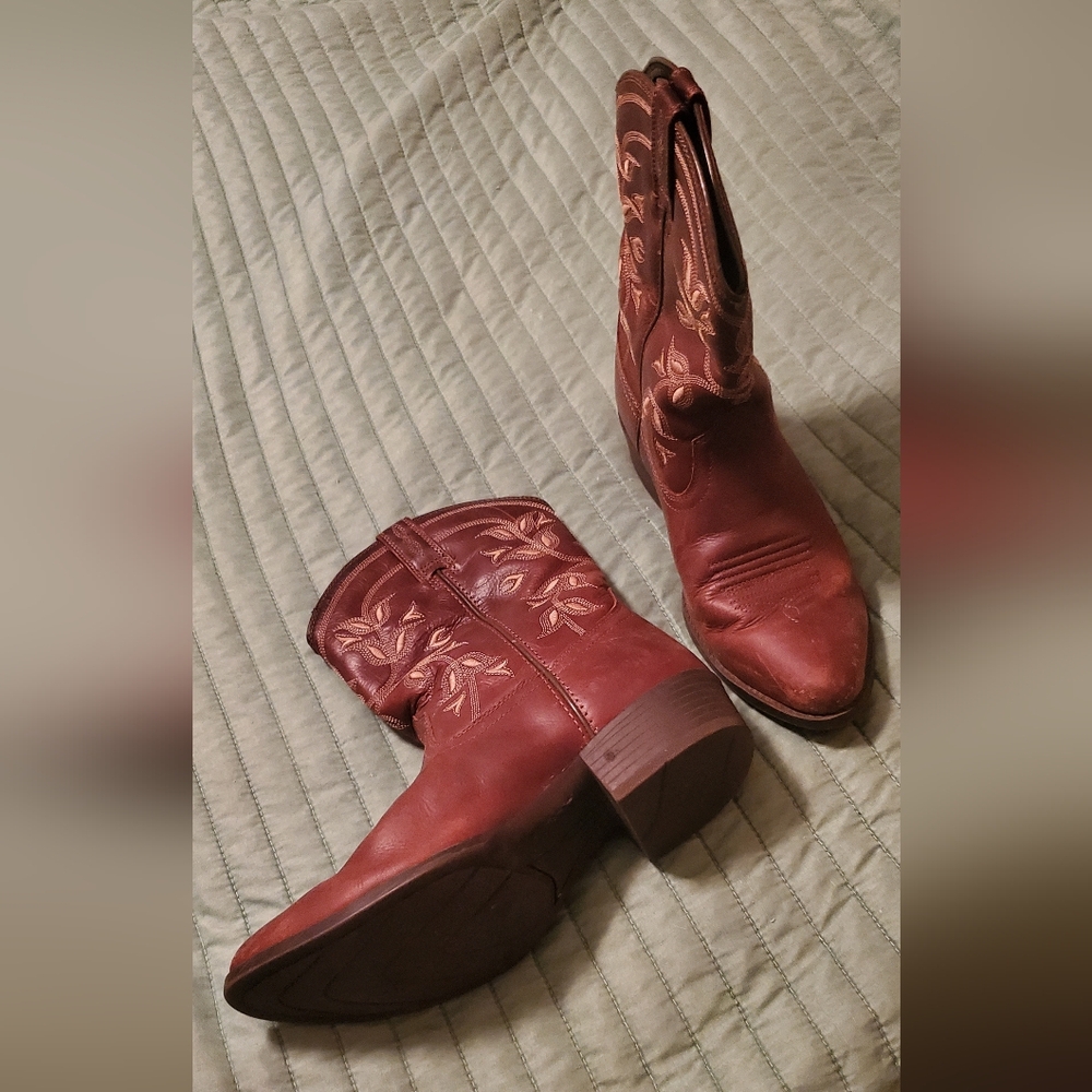 Ariat brown pink leather boots